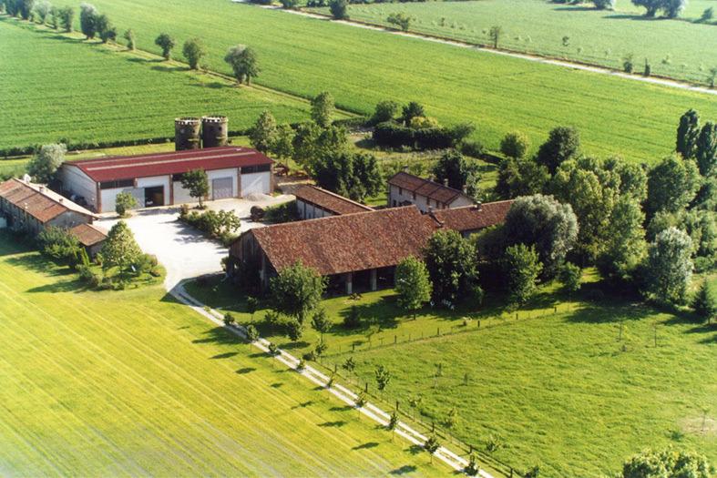 PACCHETTI GITE PER CRE 2018 SANTUARIO DEL BAMBINO GESÙ DI PRAGA Questo edificio in stile primo barocco risalente al 1611 venne ristrutturato dall'ordine dei Carmelitani.