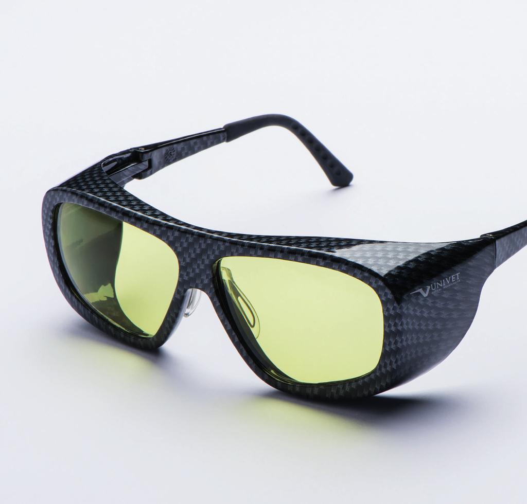531 Fully adjustable 531 è tra i primi occhiali di protezione laser progettato e realizzato da Univet.