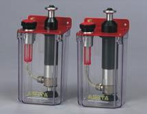 Caratteristiche Tecniche Pompe di lubrificazione PM 13 e PM 26 manuali volumetriche