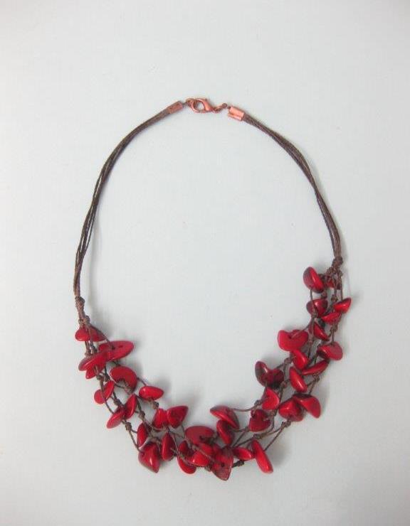 Collana girocollo tagua Pag.