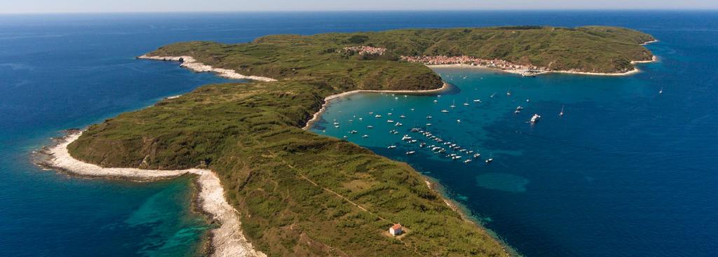 TRADIZIONE ED EVENTI Scopri l emozionante storia della navigazione e del passato di Lussino.