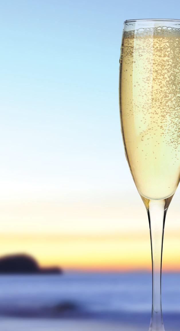 VI EDIZIONE UN MARE DI CHAMPAGNE 2018 ALASSIO Lo Champagne, un Vino che più di ogni altro evoca momenti di festa, di gioia, di allegria e vacanza; Alassio, un Territorio da sempre portatore di questi