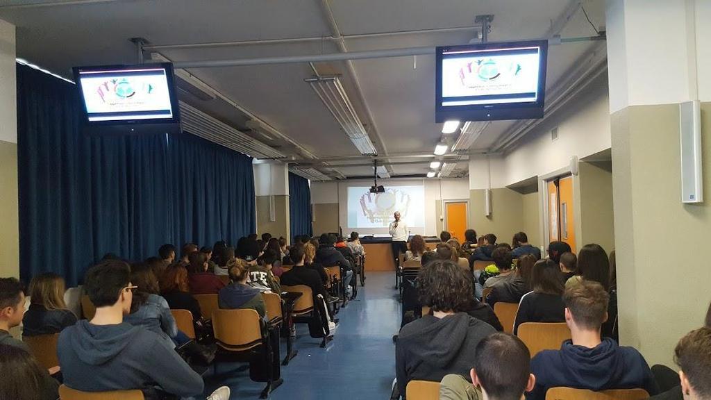 Gli stessi verranno consegnati nel corso della cerimonia inserita nel Panathlon Day che si svolgerà a Venezia, al Teatro Goldoni il 19 ottobre, con inizio alle ore 17:00 Le opere premiate e quelle