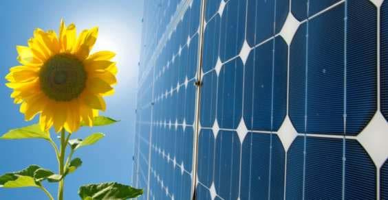 Fotovoltaico in Italia L Italia fra i primi paesi al mondo per potenza fotovoltaica installata (circa 18.2 GW: vedi www.gse.it).