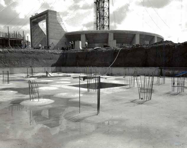 52 // 183 Strategie e attività Centrale del Garigliano Storia La centrale nucleare Garigliano di Sessa Aurunca è stata costruita in quattro anni (1959-1963) dalla SENN, Società Elettronucleare