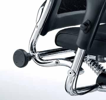 possibility of backrest tilt lock/release. The left arm features two buttons for chair tilting lock and release. There are five locking positions. B. seat height adjustment.