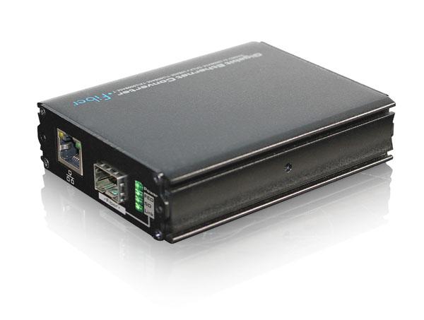 255,00 AIVUEOC02 UTP3-VEOC01 ETHERNET OVER COAX COPPIA CONVERTITORI (IPC+SV) ETHERNET OVER COAX MAX 60MBPS.