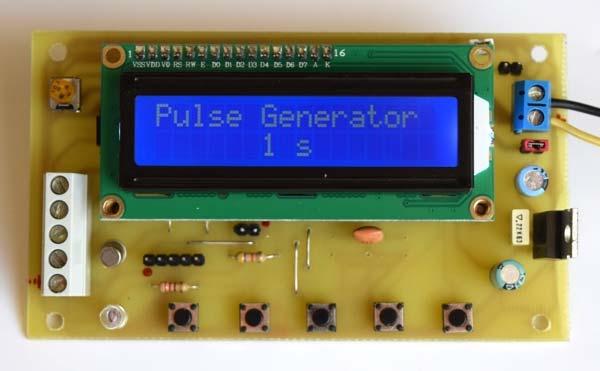 PULSE GENERATOR 50us - 999s with PIC16F886