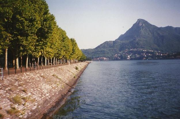 Il rettilineo panoramico sul campo di regata Nelle cronache a tale meeting per il turismo, vi furono richiami ad un precedente convegno dell estate 1965, sempre promosso dai Commercianti e dall