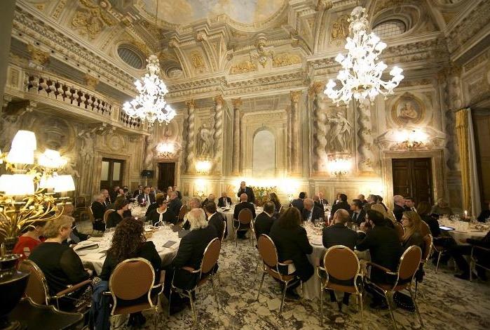 24 marzo 2017 Si è svolta a Siena, nella splendida cornice del Grand Hotel Continental, la VI edizione dei Quaderni Senesi dell acadèmia sul tema Quei giorni