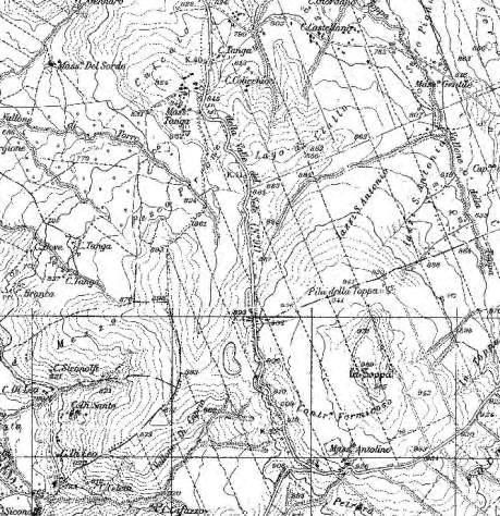 Collocazione Territoriale Estenzione Areale Altitudine Sito d situato tra l abitato di Vallata e di Bisaccia Parametri Morfologigi Pendenza Media Dissesti Erosione areale o lineasre Vegetazione