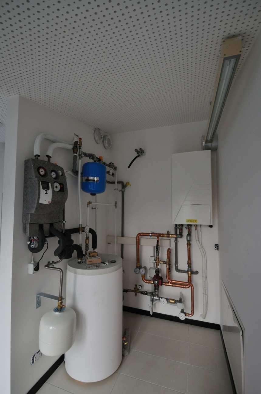 Impianti Pompa di calore aria-acqua (7 kw per