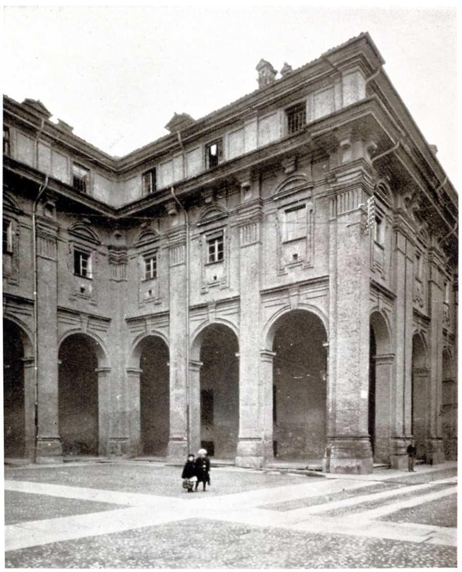 1995: la Città di Torino destina il Palazzo dei Quartieri Militari di San Celso a nuova sede per: L Archivio Nazionale