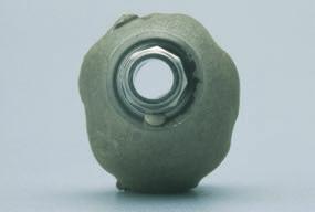 fusione. Ceramicor è una lega non ossidante e non consente alcuna adesione con materiale ceramico. Fusione non riuscita.