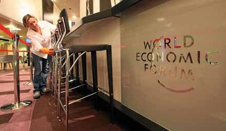 4 /// Lunedì, 23 gennaio 2012 CUMINAIVEL I preziosi aiutanti di Davos Il World Economic Forum dura solo cinque giorni. I lavori di preparazione sono significativamente più lunghi.