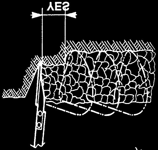 2 SCHEMA DI FUNZIONAMENTO DELLA VANGATRICE VANGATRICE VANGATRICE AL LAVORO DESCRIZIONE E FUNZIONAMENTO La vangatrice è una macchina agricola destinata al dissodamento del terreno.