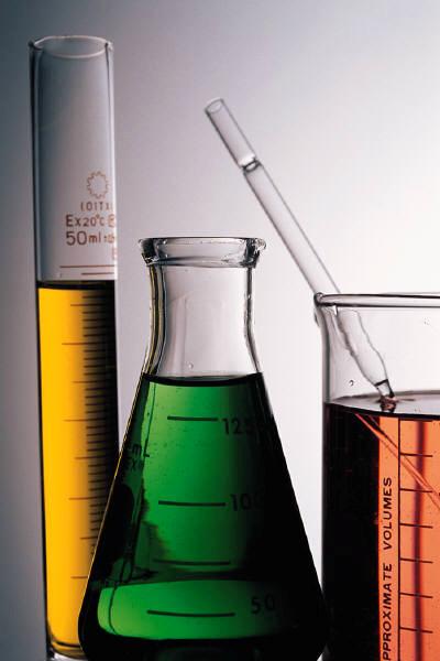 Analisi dei vini Residui (fitofarmaci, micotossine) Analisi acque (consumo umano, scarichi industriali) Legionella: