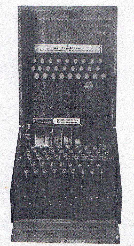 Enigma Prima macchina meccanica utilizzato dall esercito tedesco durante la seconda guerra mondiale dotato di