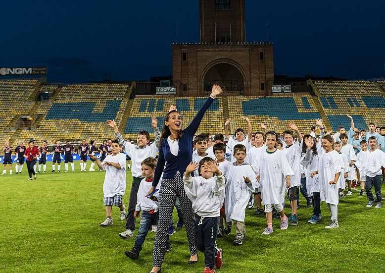 Il cuore in campo Il ricavato è devoluto interamente in beneficenza La Mongolfiera Onlus Associazione per il sostegno di famiglie con minori disabili o in situazione di difficoltà.