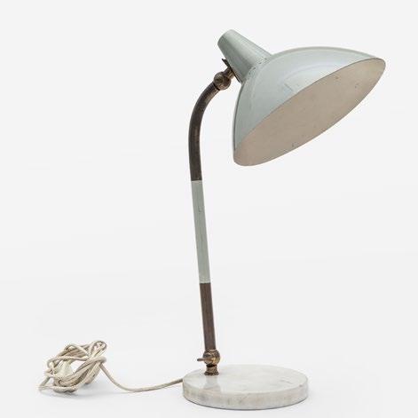 3064 STILNOVO Una lampada da tavolo 'D 491', anni '60. Marmo, ottone, alluminio laccato. Etichetta originale Stilnovo. Altezza cm 47.