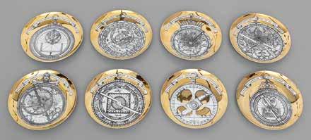 Pessione Diametro cm 23,5. 4054 PIERO FORNASETTI Otto piatti della serie Astrolabio, prodotti promozionali per l azienda G.C.