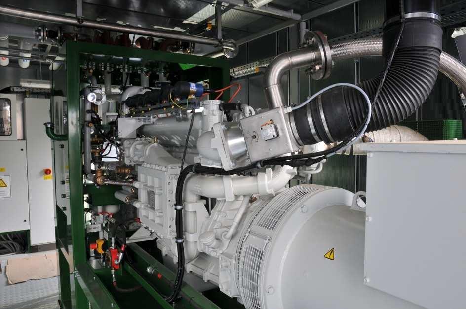 2G - KWK - 200 (Gas naturale: 200 kw elettrici/ 256 kw termici) Motore tipo: MAN 6 cilindri Cilindrata: 12.