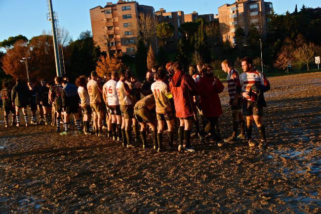 CUS Sien Rugby vce tro Livorno: tutte prime le squdre - FOTO Al triplice ll livorne.