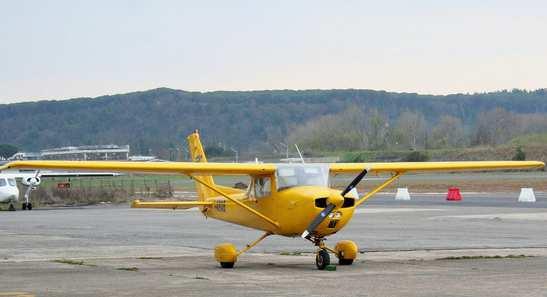 S.V. - Analisi di un incidente Tratto da: Relazione di inchiesta ufficiale ANSV Aeromobile: Cessna C-150 Marche: I-AMAB Orario: 10.