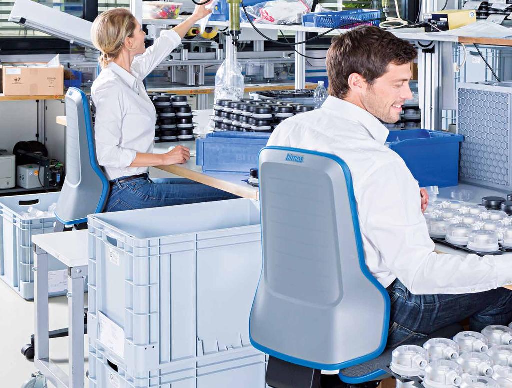 Sedia di lavoro Le sedie di lavoro di LISTA sono la soluzione perfetta per operazioni da seduti e da eretti per un impiego versatile in produzione, nei posti di lavoro elettronici e in laboratorio.