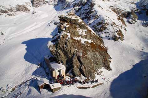 1 Dicembre: Festa di san Besso presso il Santuario Dicembre 2015 1 M s. Besso, s. Eligio 2 M s. Bibiana 3 G s. Franc. Saverio 7 4 V s. Barbara 5 S s. Giulio 6 D s. Nicola 7 L s.