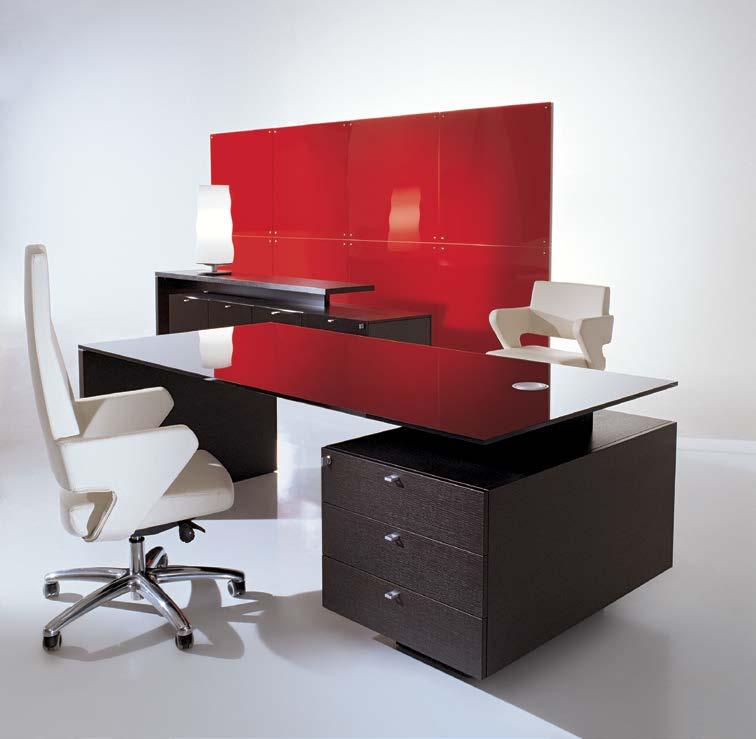 wengé the 75cm-high cabinet with wengé frame And gloss black lacquered doors desk with