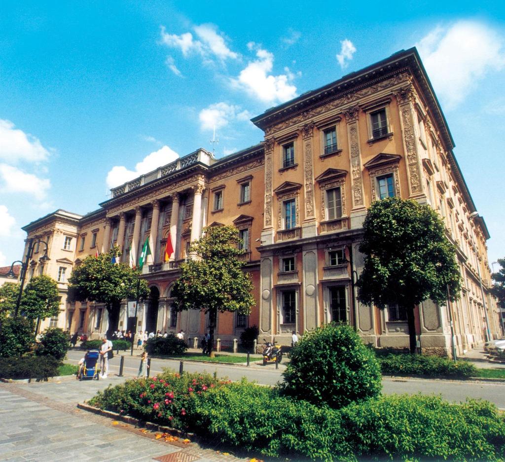 Il Palazzo della Provincia.