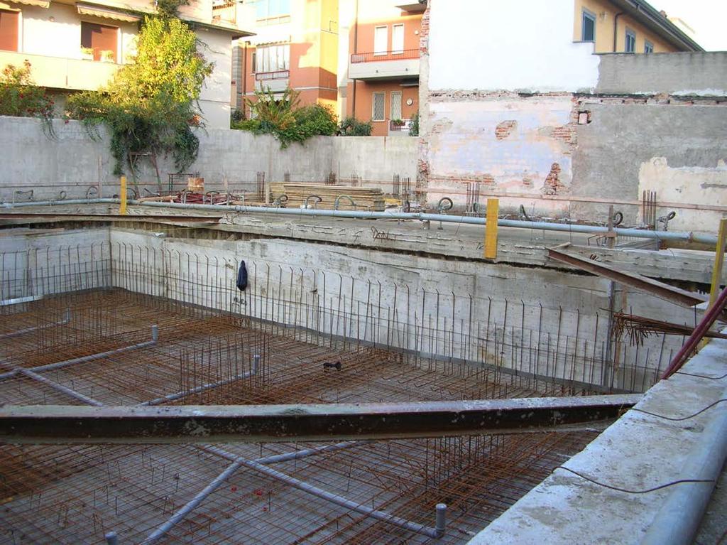 Costruzione oleggio nstallazione di istemi ewatering 9 C Quando si rende necessario mettere in sicurezza tutta l area di contorno alla palificazione perché eseguita in cantieri limitrofi a fabbricati