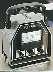 Analogue electronic level EB085A ± 0,2 /m ± 1 /m ± 2 /m Resolution /m I : 0,01 II : 0,05 III: 0,1 Accuracy 17-23 C ± 0,5 % Repeatability /m ± 0,005 Weight Kg 2,9 Livella lineare elettronica a lettura