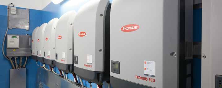 19 IMPIANTO COMMERCIALE DA 300 KW AD ASOLA (MN), IT / Scelti gli inverter Fronius per la loro qualità ed affidabilità. / La progettazione dell impianto FV è stata curata dall Ing.