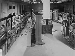 !) 1945-49 EDVAC (Electronic Discrete Variable Automatic Computer ) Primo computer basato sull Architettura di von Neumann (dovuta a Eckert, Mauchly & von Neumann): programmi