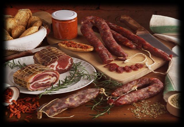 Salumi Artigianali Specialità Allevamento Salsiccia dolce; Salsiccia piccante; Soppressa dolce; Soppressa piccante;