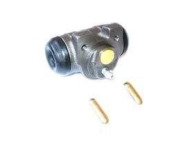 POMPE E CILINDRETTI IDRAULICI HYDRAULIC PUMPS AND CYLINDERS CILINDRO FRENO POSTERIORE REAR WHEEL CYLINDER VEICOLO VEHICLE 40470 28,57 IVECO 615 ALL MODELS IVECO 4122369-412669 IVECO 616 N1,N2,N3