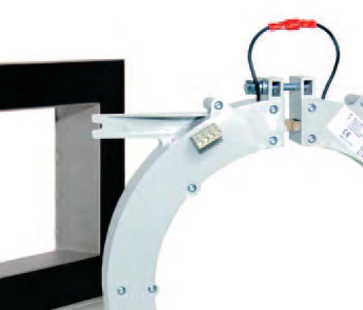 I riduttori toroidali CT sono progettati per essere abbinati ai relè di massima corrente differenziale serie ELR.