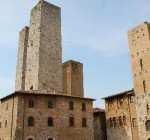 GIMIGNANO RICORDA LA PARTENZA VOLONTARI DELLA LIBERAZIONE A 69 anni di distanza San Gimignano ha ricordato la partenza dei volontari nei gruppi di Combattimento e di Marina nel Nuovo Esercito di