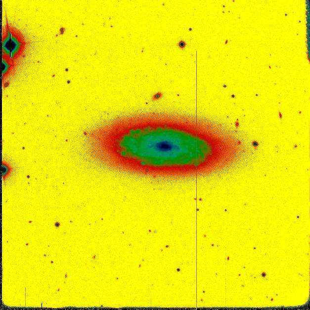 Figura 2.3: Decomposizione fotometrica bidimensionale dell immagine in banda R della galassia NGC 1292 ottenuta da GASP2D.