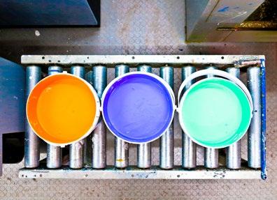 Siamo in grado di riprodurre in maniera fedele ogni tinta da qualsiasi mazzetta colori esistente sul mercato,