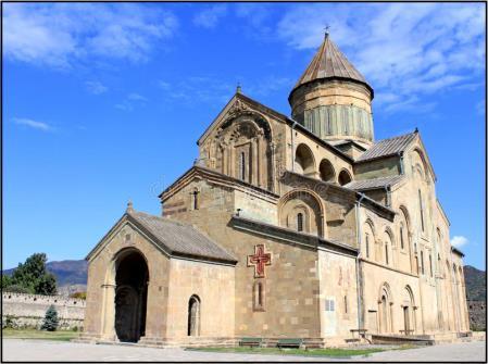 Visita della Chiesa di Jvari e della Cattedrale di Svetitskhoveli, un grande edificio risalente al XI sec.