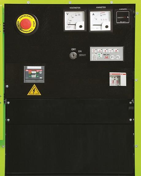 MCP - Quadro di controllo manuale Pannello elettrico di controllo a comando manuale (comando da operatore), integrato e connesso al gruppo elettrogeno, protetto da apposito sportello con oblò