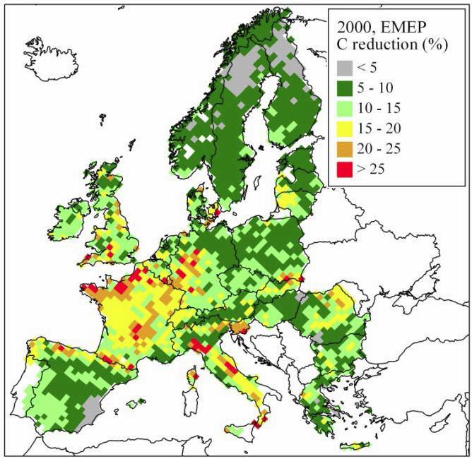 IMPATTO DELL O 3 SUI SERVIZI ECOSISTEMICI AOT4 POD 1 (generic) Riduzione relativa (%) causata dall ozono nella quantità di C accumulato nella biomassa arborea nel 2, stimata