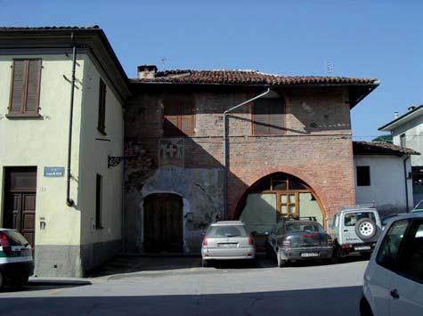 Ristrutturazione e ampliamento Municipio di Frossasco 2002-2006 In qualità di coprogettista incaricato I LOTTO: 2002 (progetto preliminare