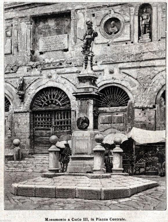 apposizione di iscrizioni latine e due leoni in pietra di marmo, portanti lo scudo araldico dei Marino -Caracciolo, posti a custodia dell ingresso principale.
