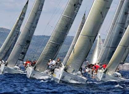 Coppa dallorso Uno regata costiera tra le acqua di casa La regata, diventata ormai un punto fermo nel calendario del Tigullio, vede ogni