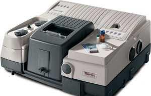 ATR-FTIR: set up sperimentale - FTIR Nicolet NEXUS (Rivelatore