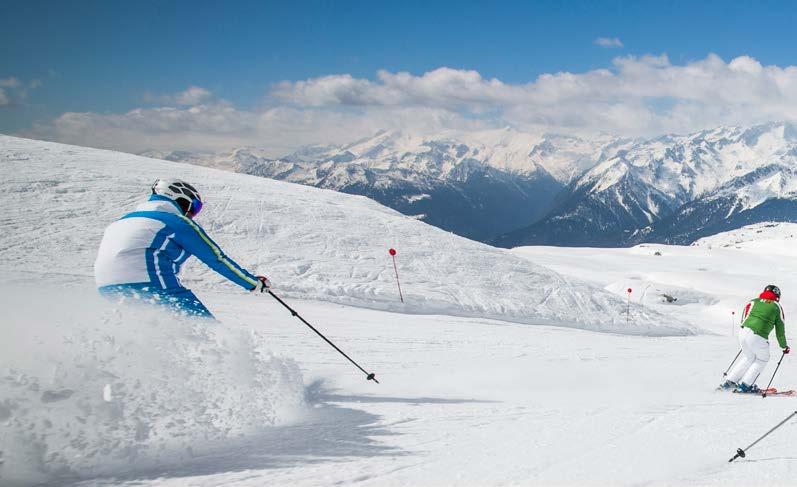 Si tratta di un importante evento sportivo con una tradizione oramai consolidata e che da sempre rappresenta una occasione di incontro non solo tra colleghi sciatori di tutta Italia ma anche tra